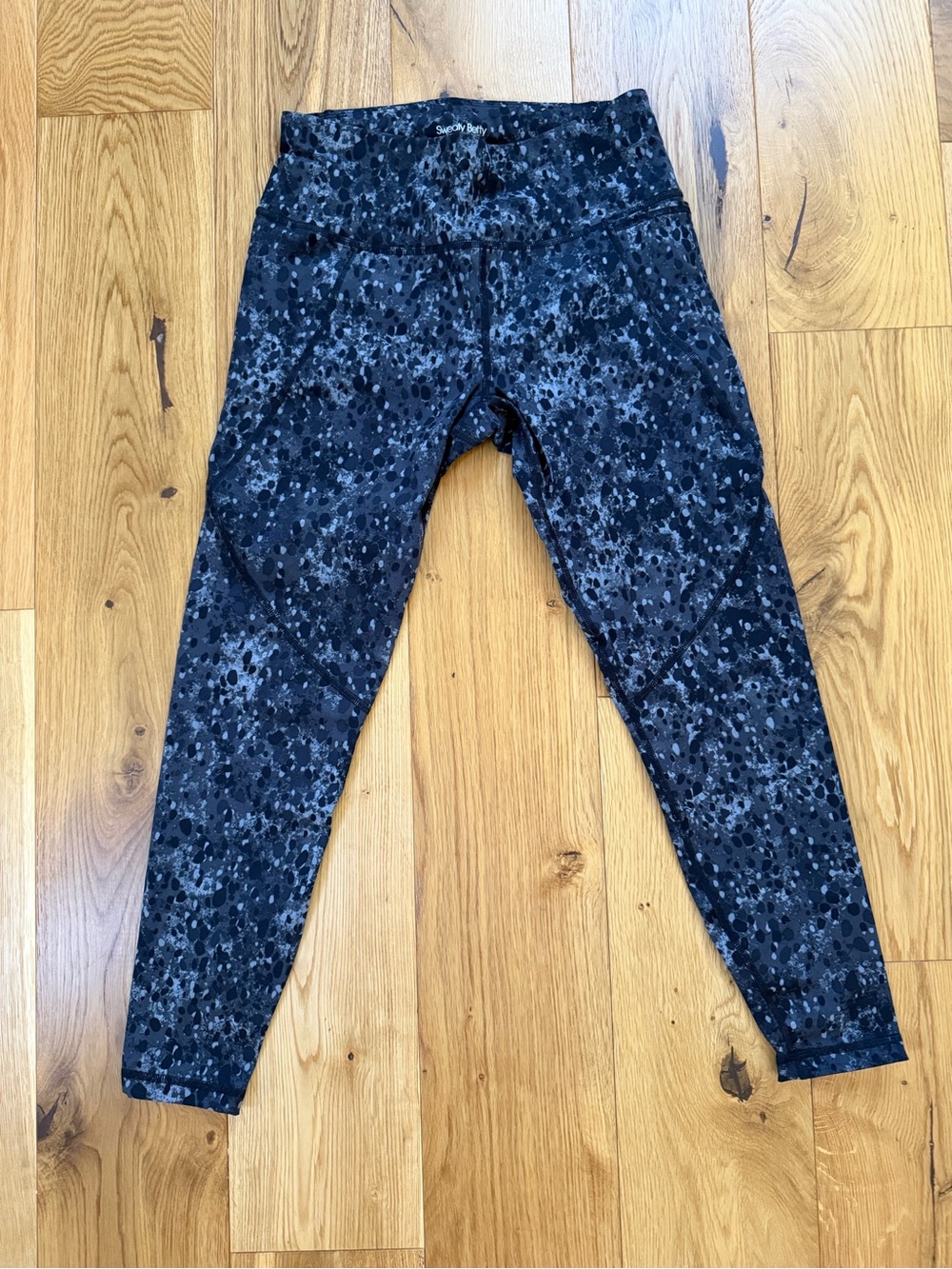 NWT Sweaty Betty Power 7/8 Leggings Black Ebony Print S
